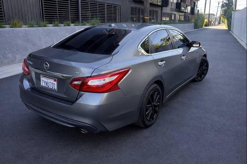 2017 Nissan Altima 2.5 SV