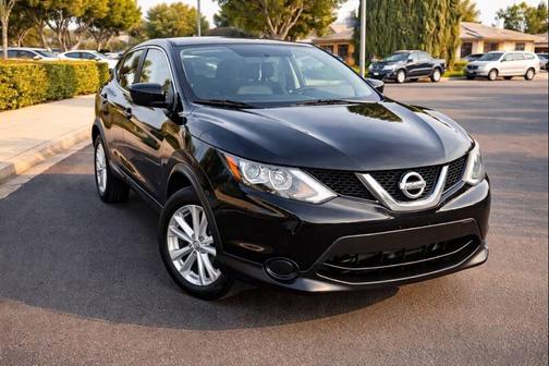 2017 Nissan Rogue Sport S