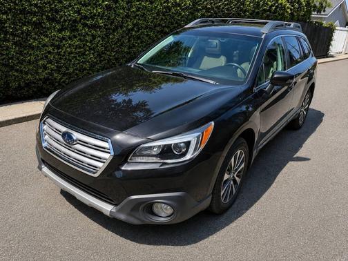 Crystal Black Silica 2016 Subaru Outback 2.5i Limited