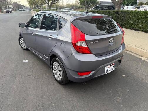2016 Hyundai Accent SE