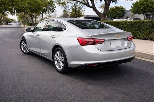 2020 Chevrolet Malibu FWD LT