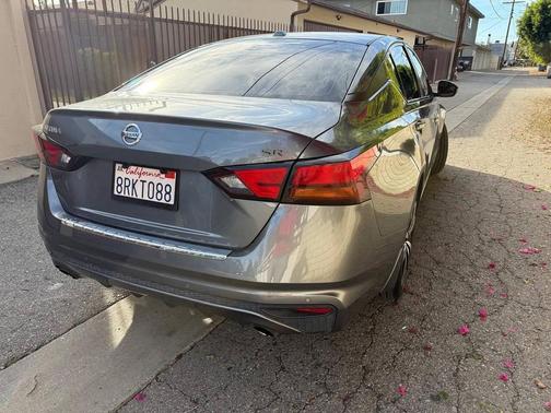 2020 Nissan Altima SR FWD