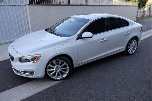 2018 Volvo S60 Inscription T5 Platinum