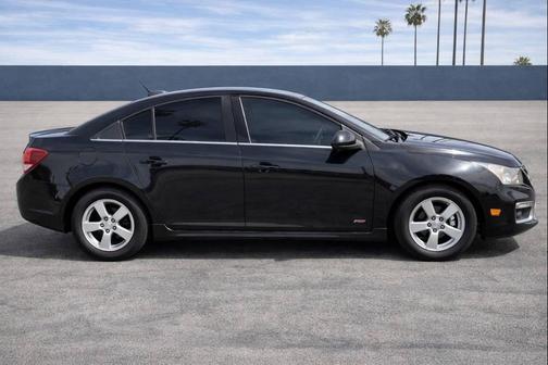 2015 Chevrolet Cruze 1LT
