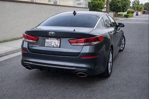 2020 Kia Optima LX