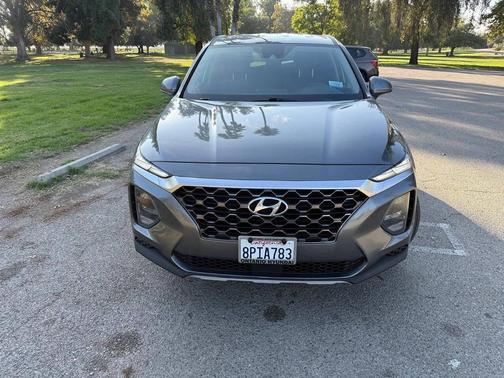 2019 Hyundai SANTA FE SE 2.4