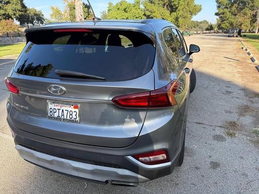 2019 Hyundai SANTA FE SE 2.4