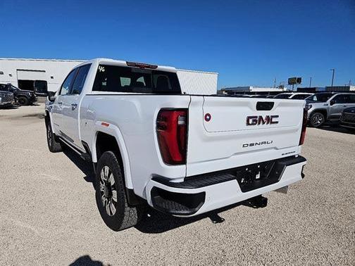 2026 GMC Sierra 2500 Denali