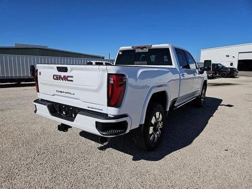 2026 GMC Sierra 2500 Denali