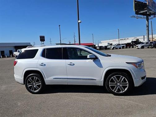 2019 GMC Acadia Denali