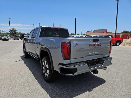 2025 GMC Sierra 2500 Denali