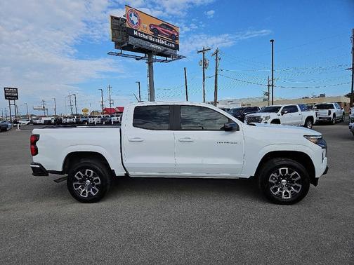 2023 Chevrolet Colorado LT
