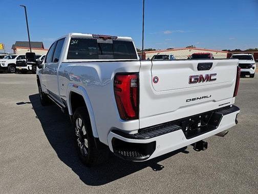 2024 GMC Sierra 2500 Denali
