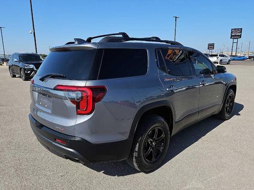 2020 GMC Acadia AT4
