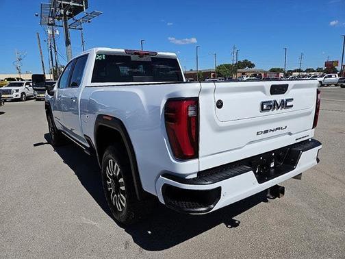 2025 GMC Sierra 2500 Denali Ultimate