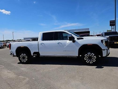 2025 GMC Sierra 2500 Denali Ultimate