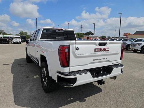 2024 GMC Sierra 2500 Denali