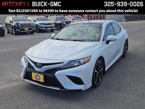 2019 Toyota Camry XSE