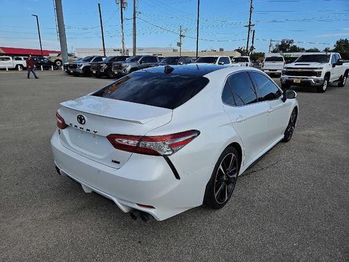 2019 Toyota Camry XSE