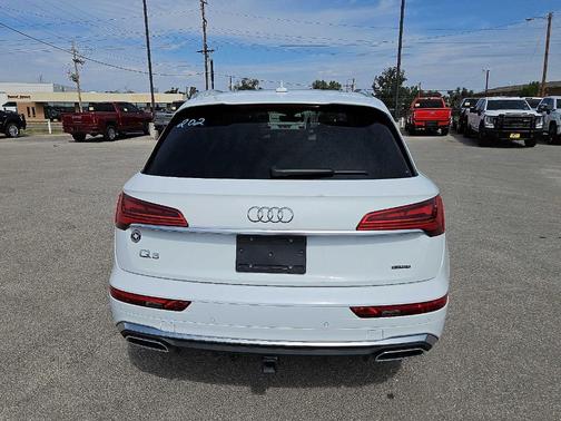 2023 Audi Q5 45 S line Premium Plus