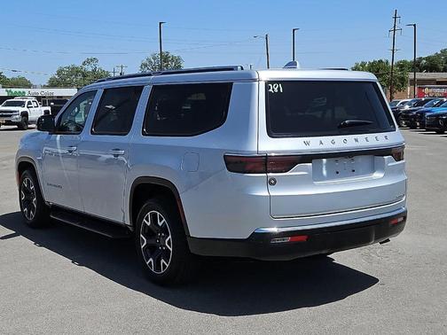 2023 Jeep Wagoneer L Series III