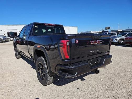 2026 GMC Sierra 2500 AT4