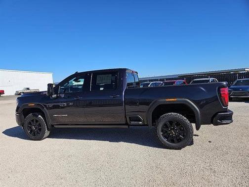 2026 GMC Sierra 2500 AT4