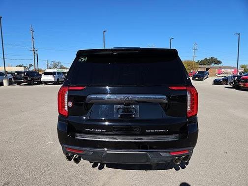 2023 GMC Yukon XL Denali Ultimate