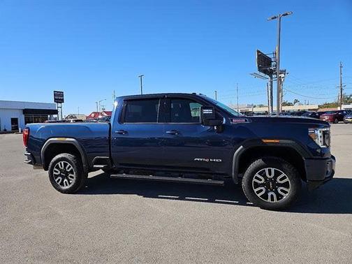 2022 GMC Sierra 2500 AT4