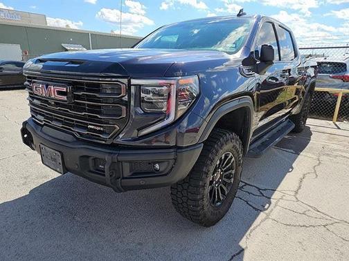 2023 GMC Sierra 1500 AT4X