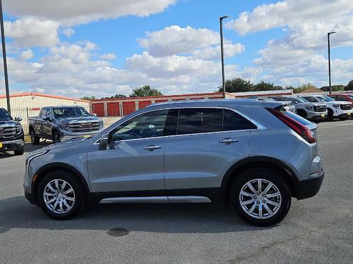 Silver Metallic 2023 Cadillac XT4 Premium Luxury