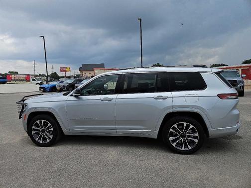 2023 Jeep Grand Cherokee L Overland