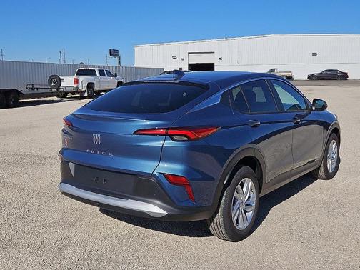 Ocean Blue Metallic 2026 Buick Envista Preferred