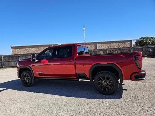 2026 GMC Sierra 2500 AT4