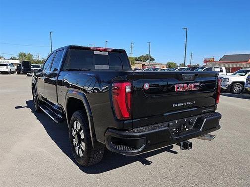 2025 GMC Sierra 2500 Denali