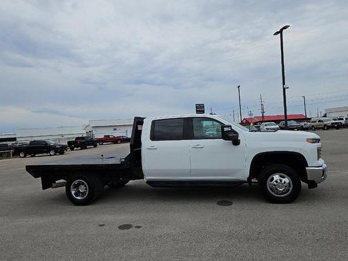 Summit White 2024 Chevrolet Silverado 3500 LT
