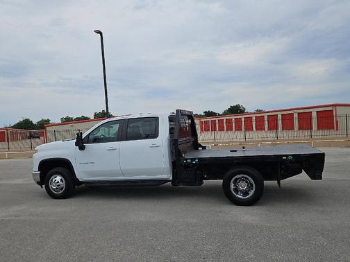 Summit White 2024 Chevrolet Silverado 3500 LT