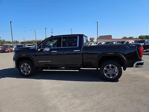2026 GMC Sierra 2500 SLT