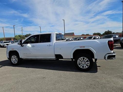 2023 GMC Sierra 3500 Denali