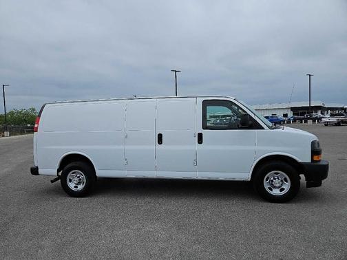 2021 Chevrolet Express 2500 Work Van
