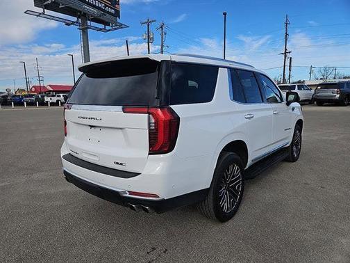 2025 GMC Yukon Denali