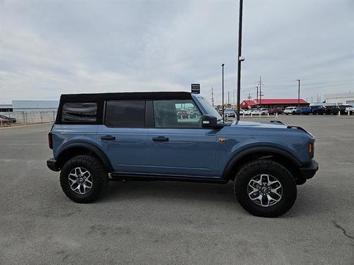 2024 Ford Bronco Badlands