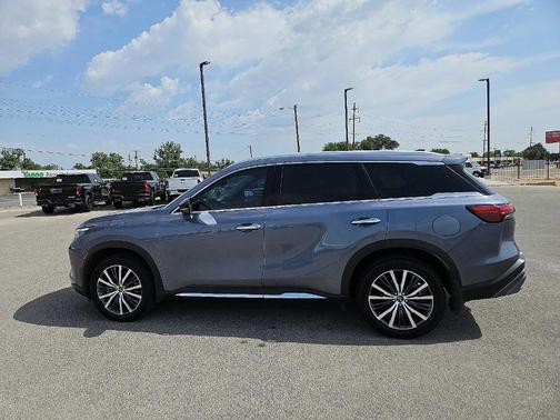 2023 INFINITI QX60 SENSORY