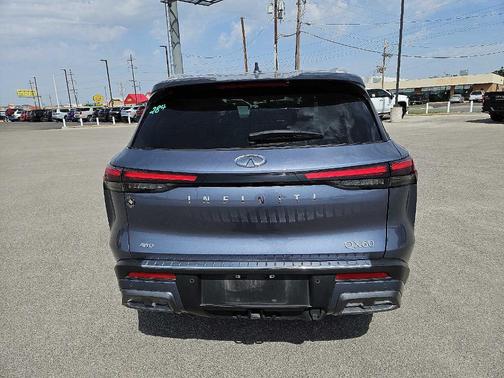 2023 INFINITI QX60 SENSORY