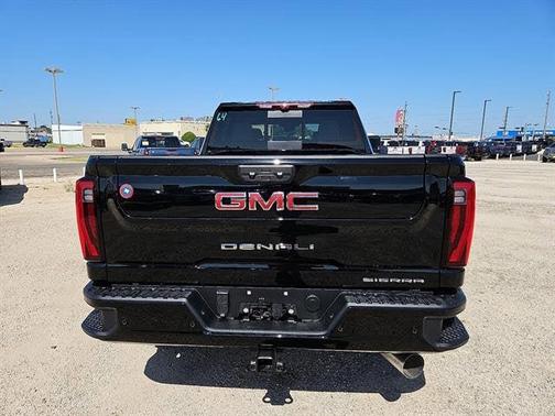 2025 GMC Sierra 2500 Denali