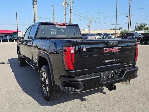 2025 GMC Sierra 2500 Denali