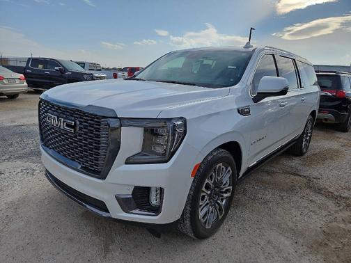 2024 GMC Yukon XL Denali Ultimate