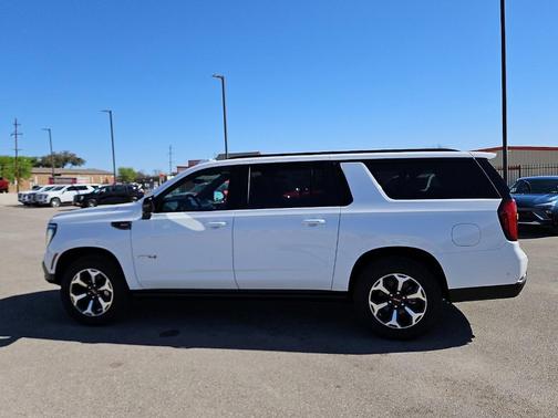 Summit White 2026 GMC Yukon XL AT4 Ultimate