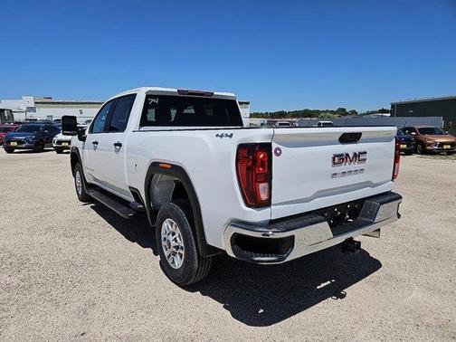 2025 GMC Sierra 2500 Pro