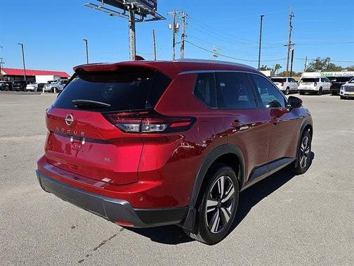 2024 Nissan Rogue SL